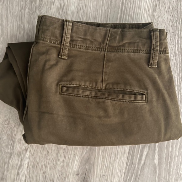 Gap Gap for Good khaki pants - Picture 4 of 6